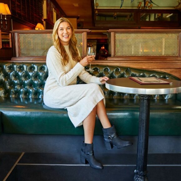 Womens Vionic Carnelia Cream - Picture 3 of 15